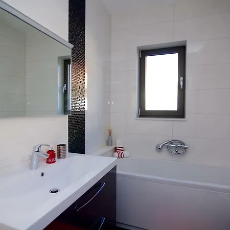 Appartement Solis 1 *